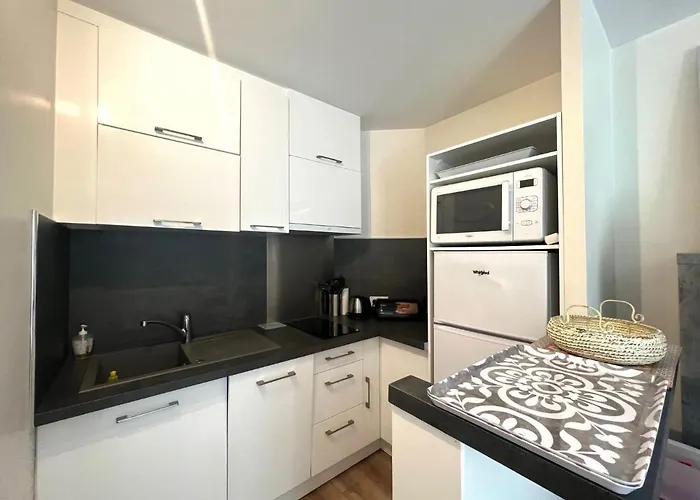 V Park By Welcome To *