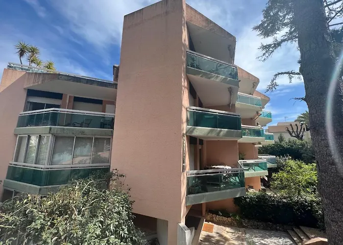 V Park By Welcome To Apartament Cannes