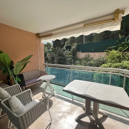 V Park By Welcome To * Cannes